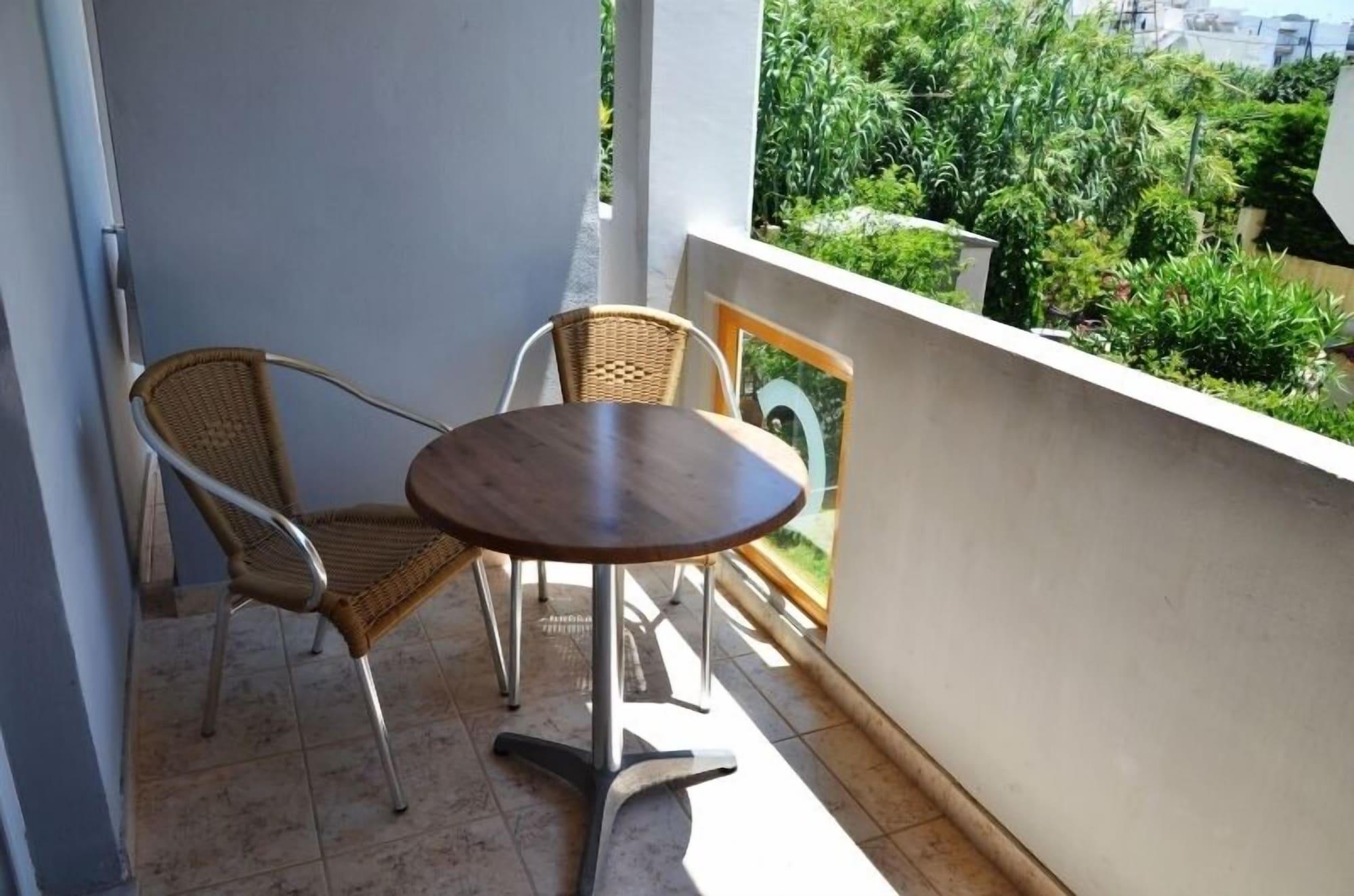 إياليسوس Goji Vegan Hotel المظهر الخارجي الصورة