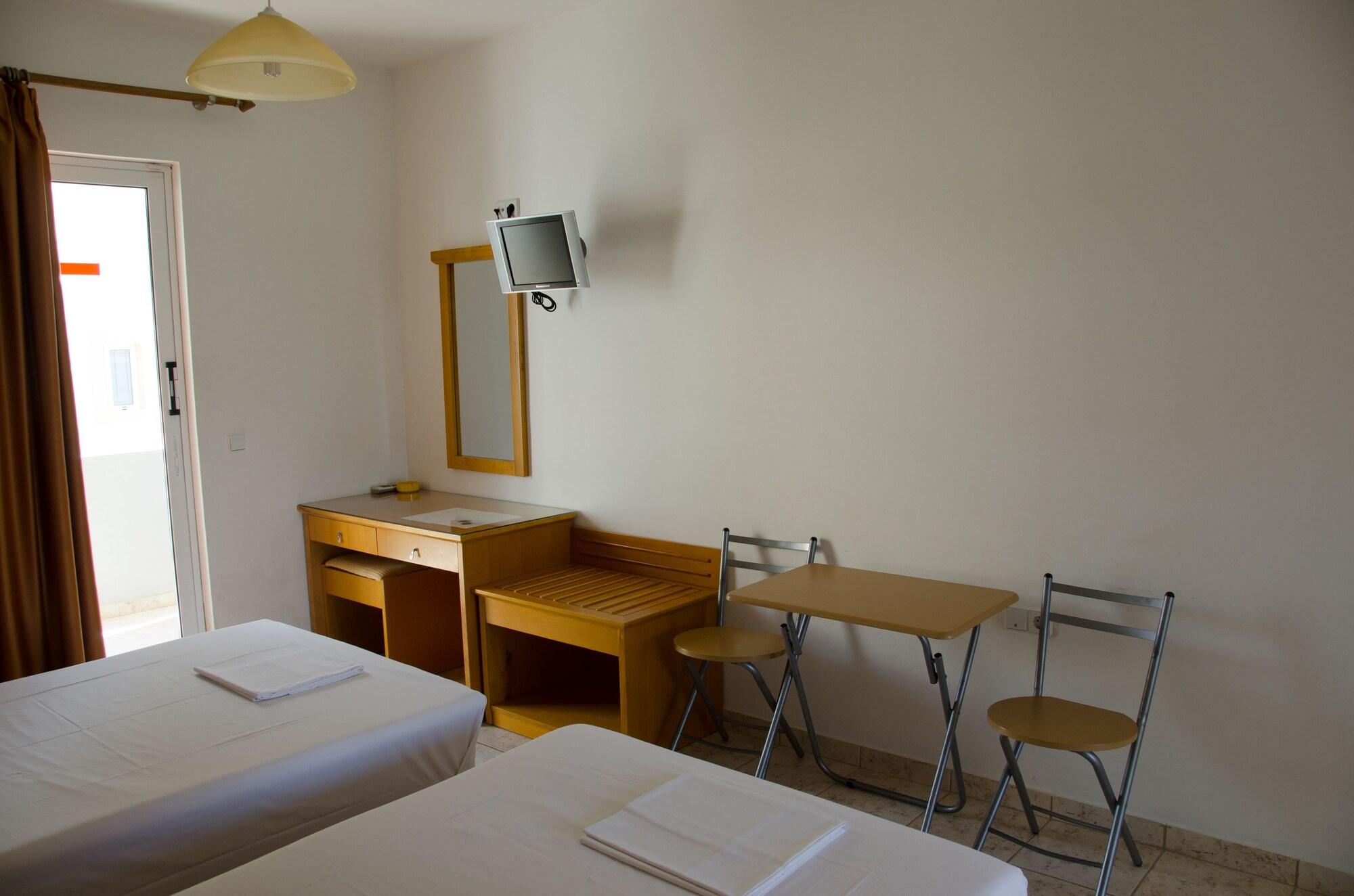 إياليسوس Goji Vegan Hotel المظهر الخارجي الصورة
